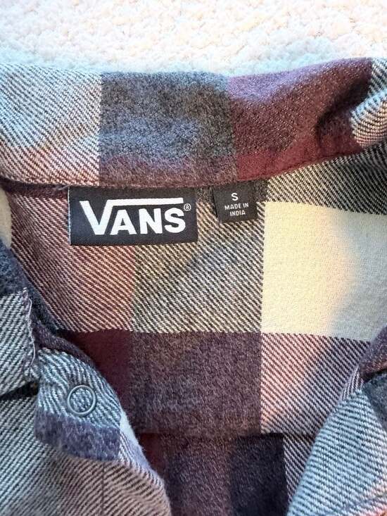 Vans Box Flannel Catawba Buttondown L/S Shirt Grape/Antique White - Picture 2 of 6